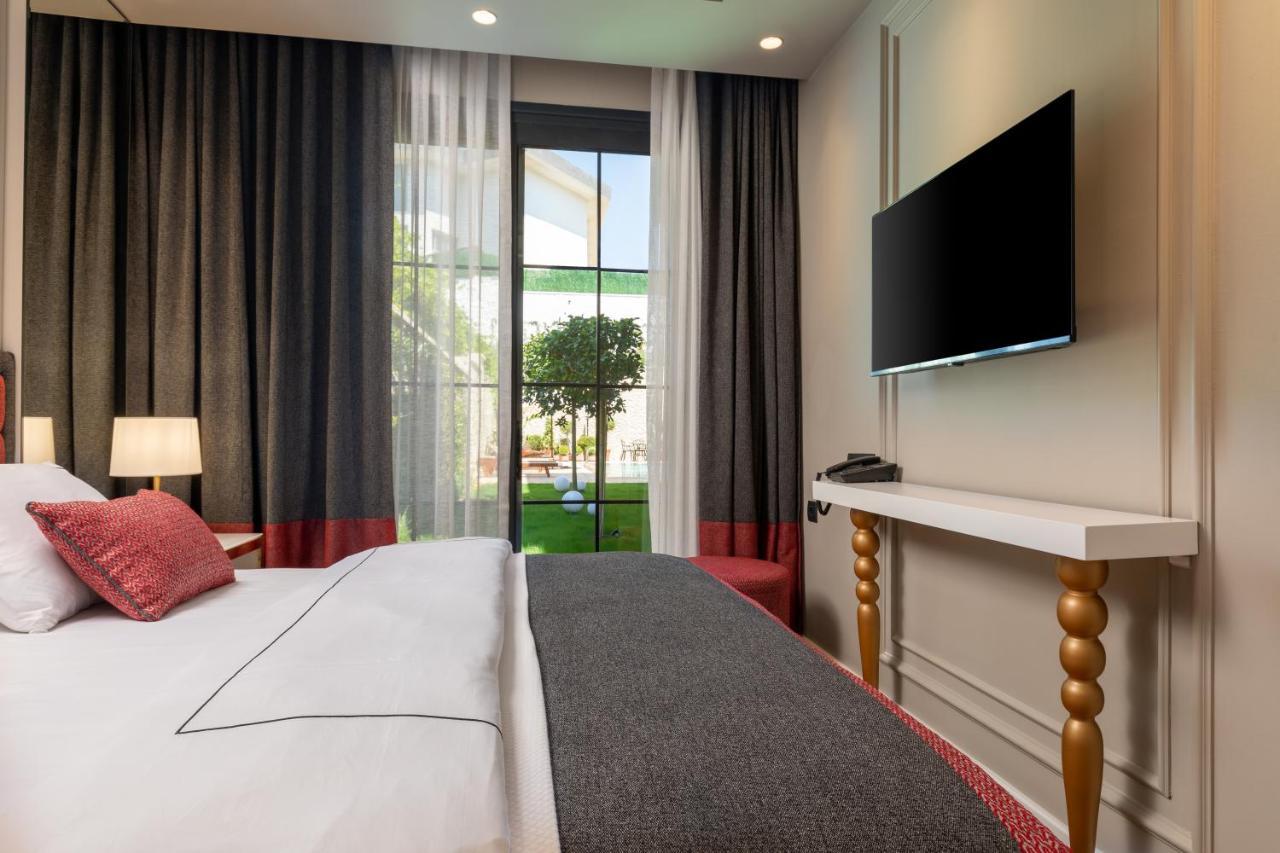 Motif Hotel Чешме Екстер'єр фото